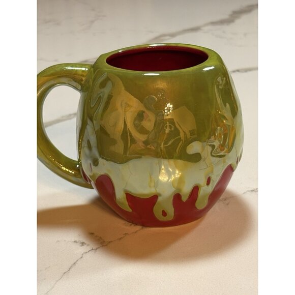 Sale! Disney Villains Mug Snow White Wicked Queen Poison Apple Lustre Coffee Mug - Picture 2 of 4